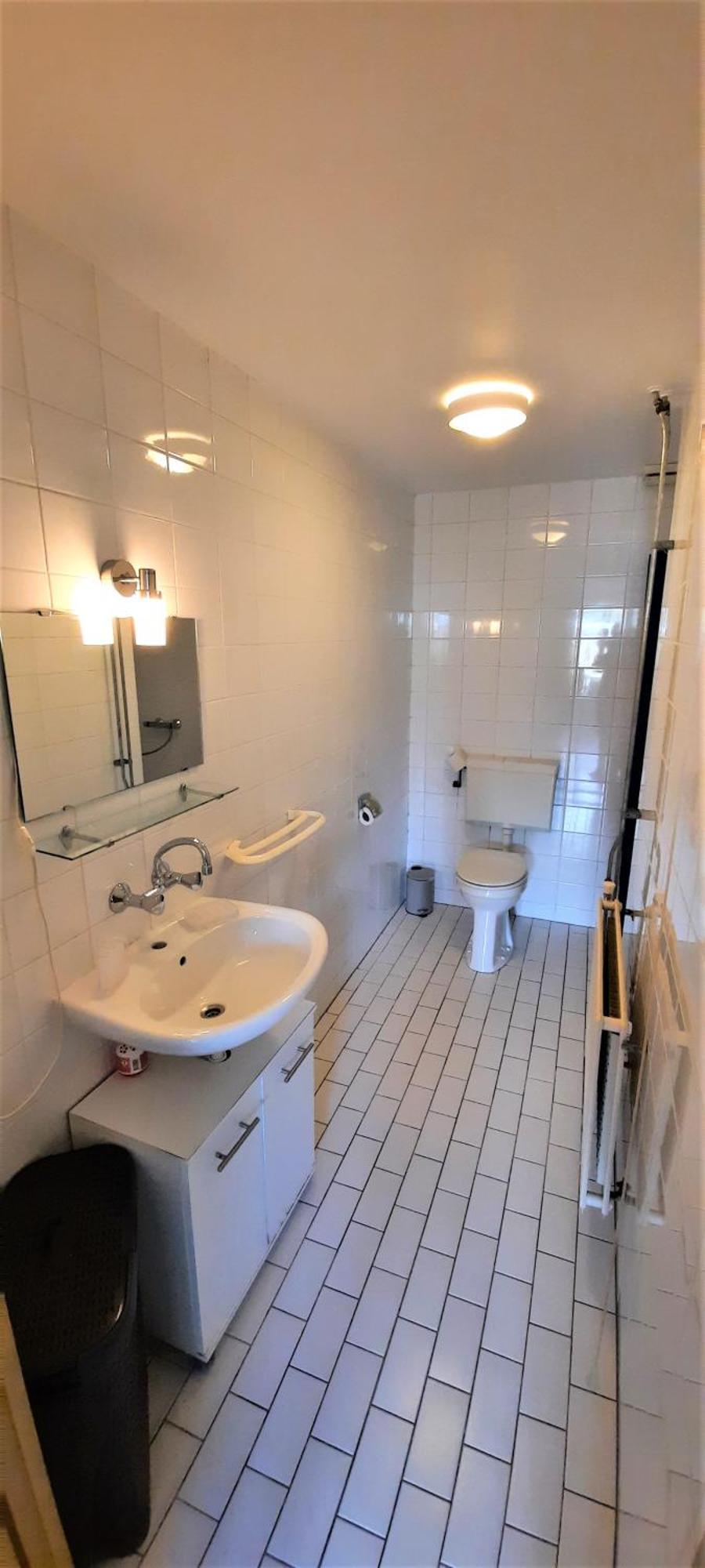 Appartement 2 Met Terras Aan De Tuin Van Op De Roemte Baflo ภายนอก รูปภาพ